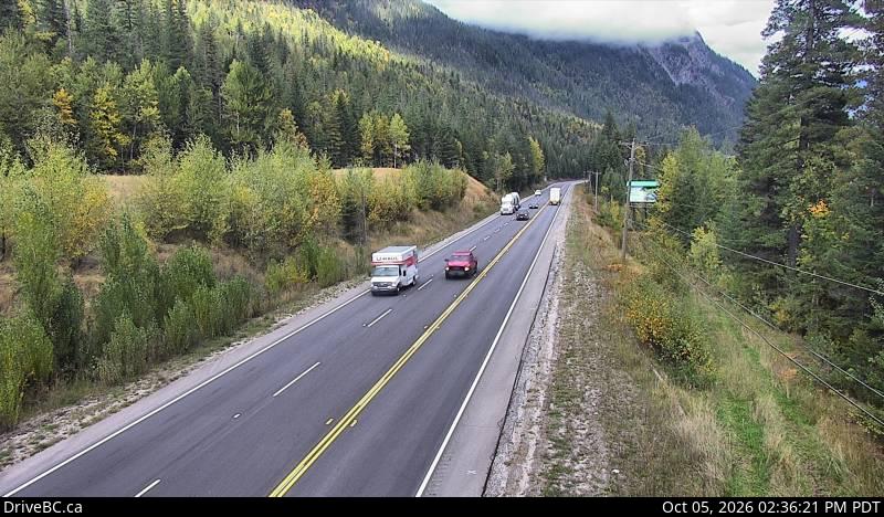 Latest DriveBC image at Boulder Hill - E