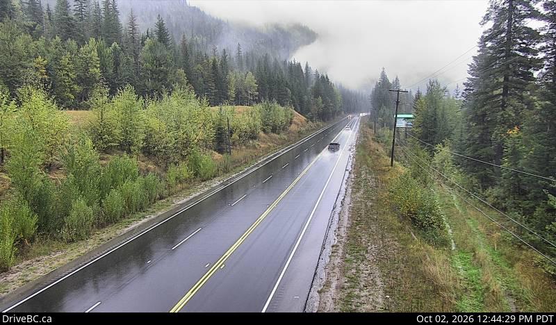 Latest DriveBC image at Boulder Hill - E