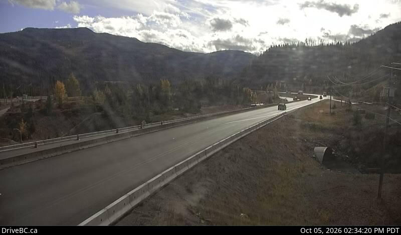 Latest DriveBC image at Larson Hill - S
