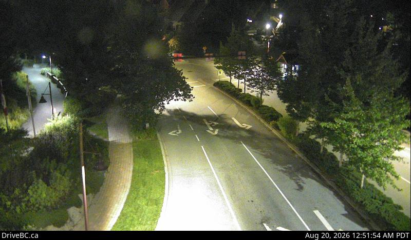 Latest DriveBC image at Lake Placid - E