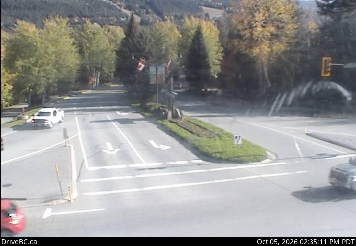 Latest DriveBC image at Lorimer Road - E