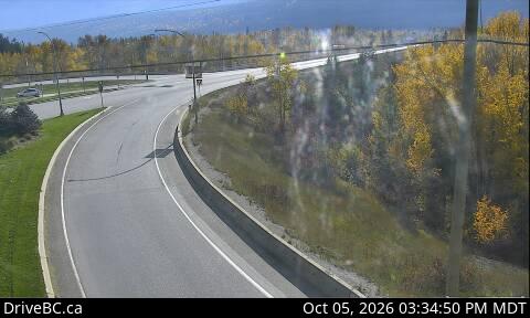 Latest DriveBC image at Golden southbound