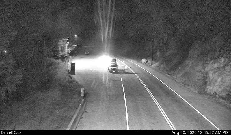 Latest DriveBC image at Alexandra Bridge - S