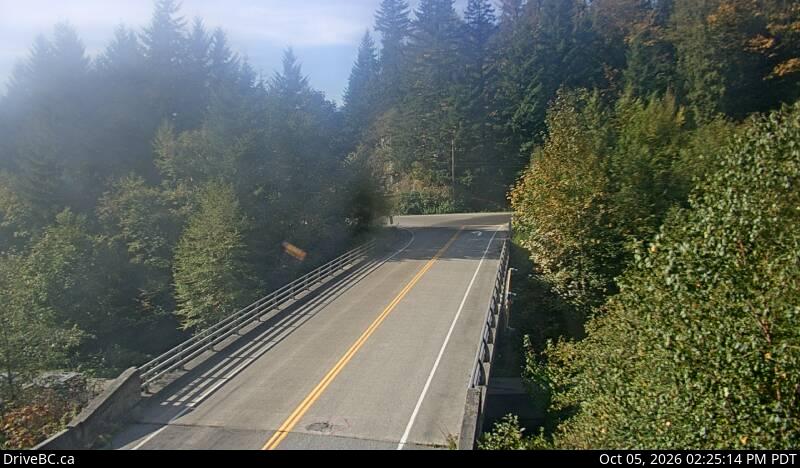 Latest DriveBC image at Herrling Island Overpass - N