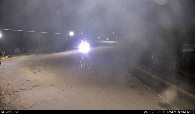 Latest DriveBC image at South Taylor Hill - S
