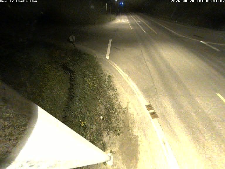 Latest Ontario 511 image at Highway 17 at Levac Road
