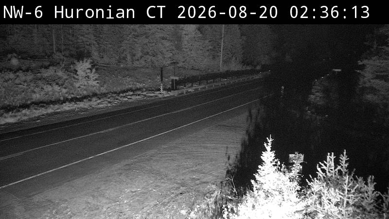 Latest Ontario 511 image at Highway 11 near Kash River Road