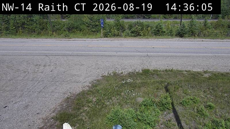 Latest Ontario 511 image at Highway 17 near Dog River Road