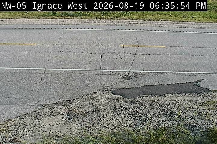 Latest Ontario 511 image at Highway 17 near Raleigh Cutoff Road