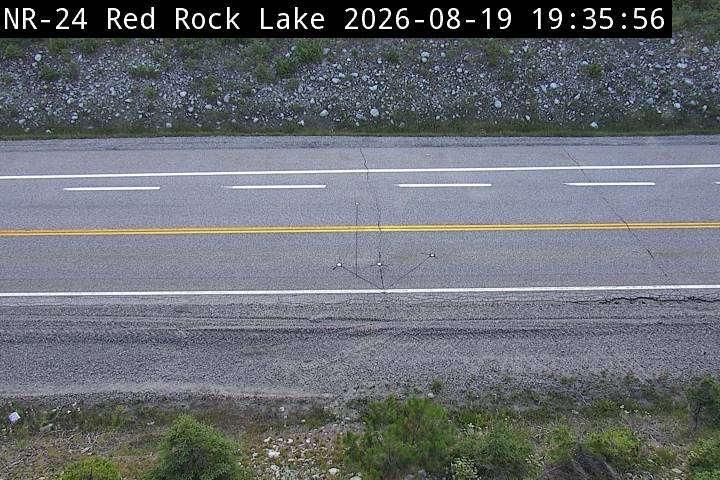 Latest Ontario 511 image at Highway 17 near Red Rock Lake