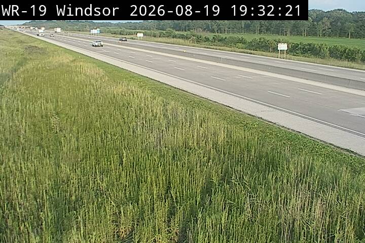 Latest Ontario 511 image at Highway 401 near Concession Road 10