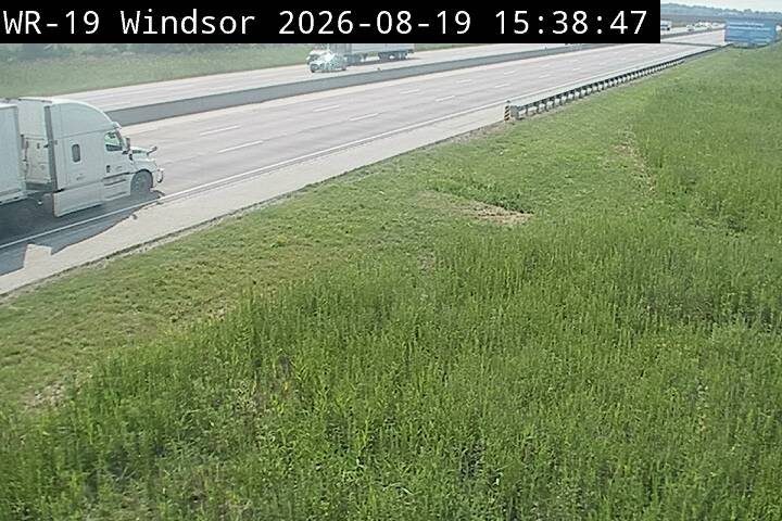 Latest Ontario 511 image at Highway 401 near Concession Road 10