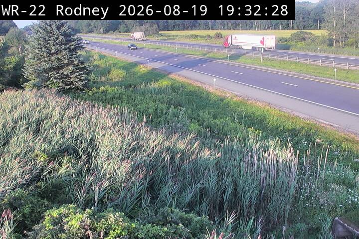 Latest Ontario 511 image at Highway 401 near Regional Road 76
