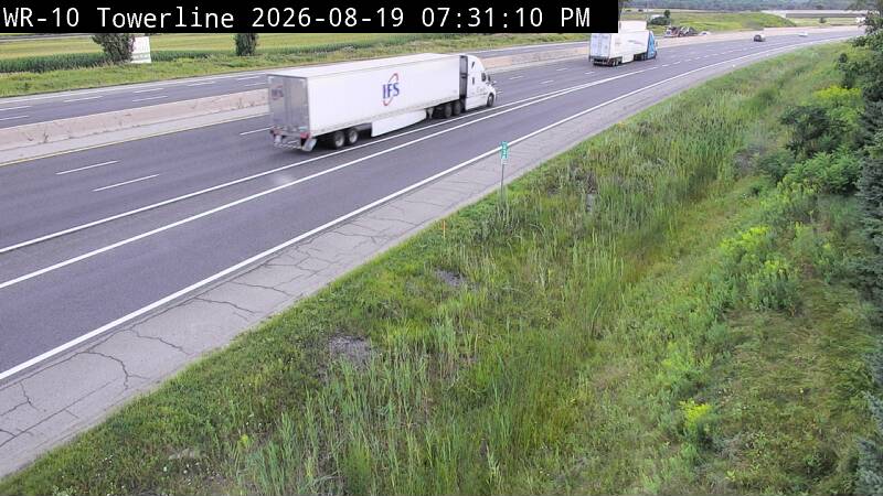 Latest Ontario 511 image at Highway 401 near Highway 403